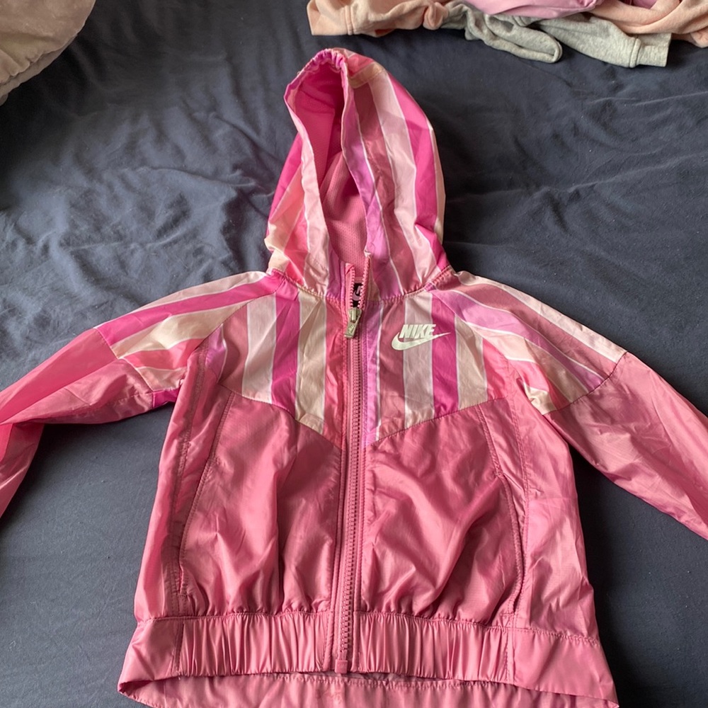 Nike windbreaker
